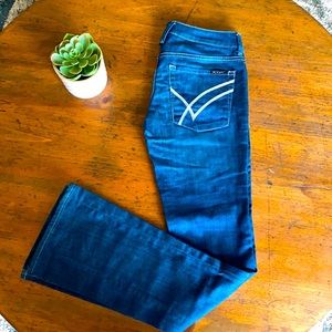 WILLIAM RAST ‘Stella Straight with Body’ Flare Blue Jeans